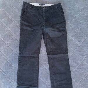 Tommy Hilfiger Navy Chinos Size 31x32 Slim Fit